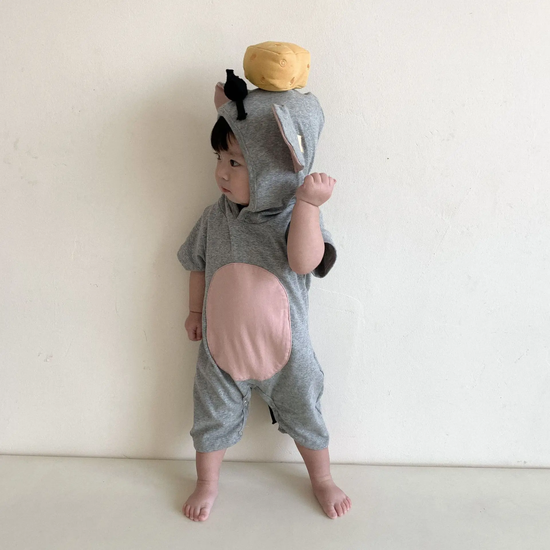 Newborn Knitting Romper Hooded  2022 Summer New Baby Cartoon Mouse Romper Toddler Infant Short Sleeve Jumpsuit Cute Boys Girls Romper Baby Mouse Clothes 0-24M Newborn Sailor Romper Girls Boy Costume Anchor