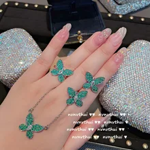 

Vintage Oil Painting Emerald Butterfly Plating Eight Hearts and Eight Arrows Water Drop Zircon Butterfly Necklace Earrings