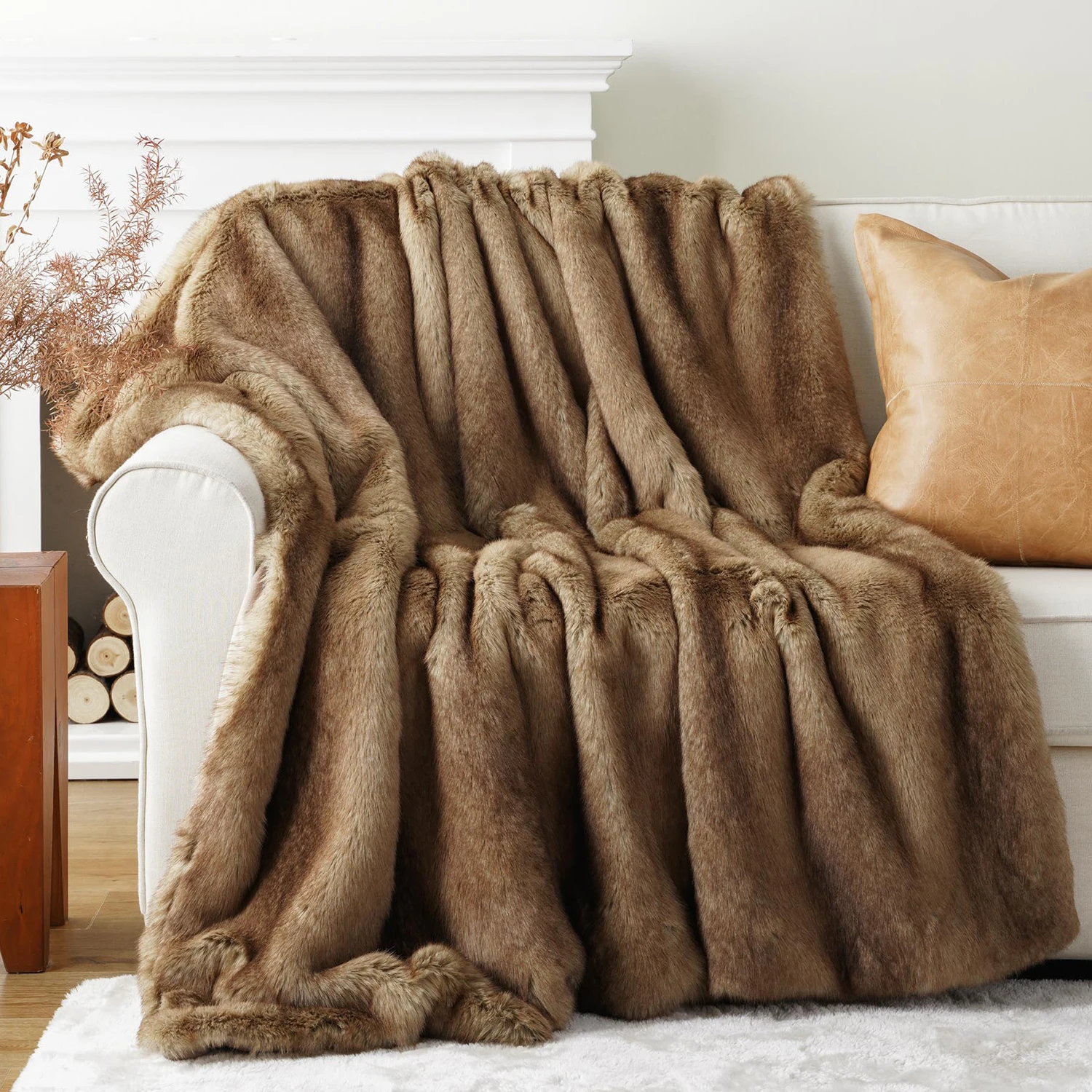 Plaid in finta pelliccia marrone 150x200 cm Wolf | Maisons du Monde