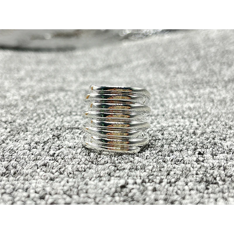 Best Sellers2023 New Edition Trendy Silver Plated Yellow Gold Charm Ring Niche Jewelry Gift