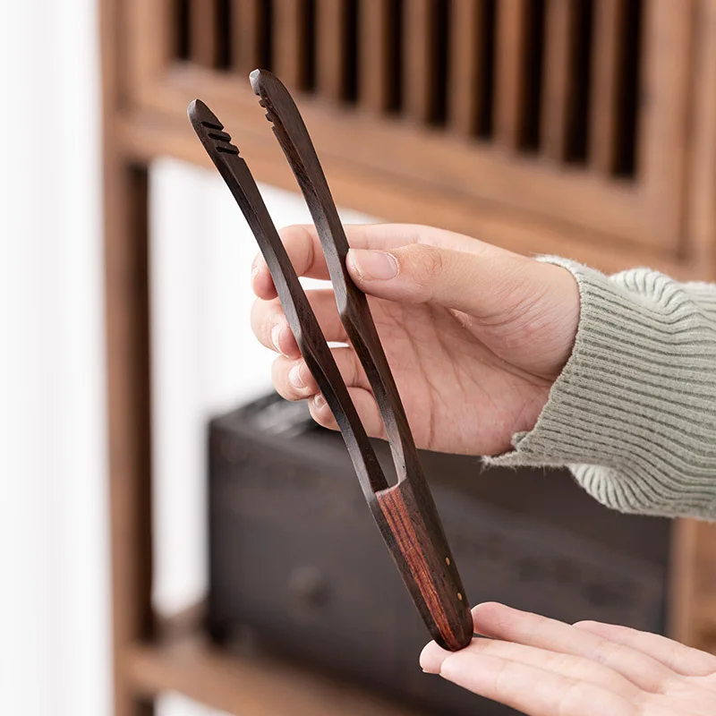 Chinese Ebony Solid Wood Tea Clip Pure Copper Tea Clip Vintage Cup Holder for Washing Cups Ceremony Accessories wooden food tongs tea bag tongs