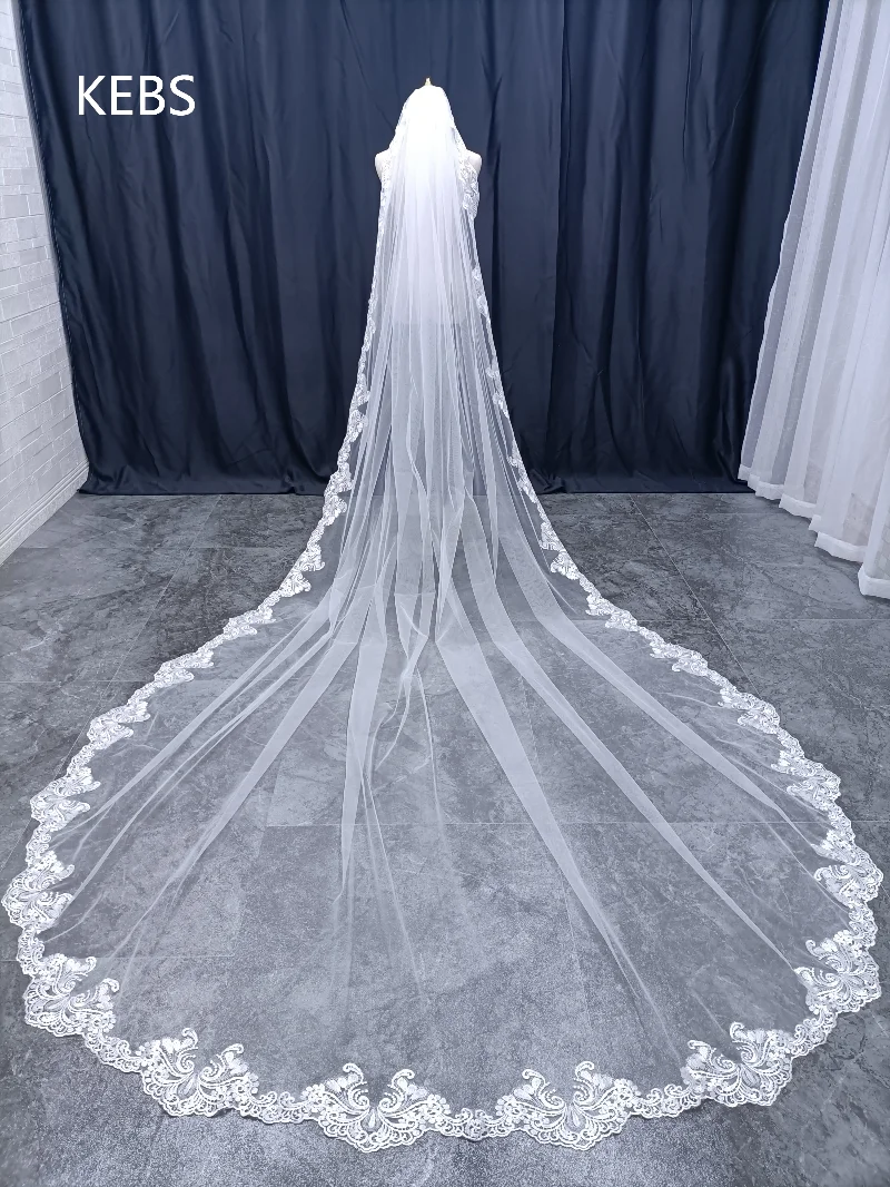 White/Ivory Wedding Veil Long Lace Edge Floral Luxurious Bridal Chapel Applique With Comb