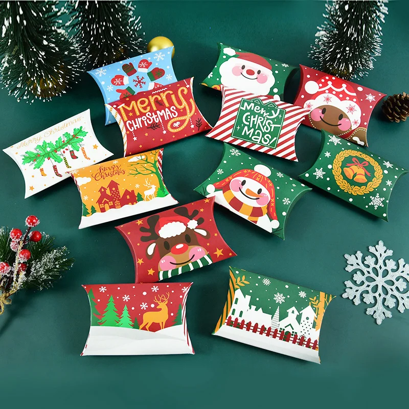 

12pcs Christmas Pillow Shape Kraft Paper Box New Year Party Xmas Candy Chocolate Snack Packing Boxes Kids Favor Gift Decoration