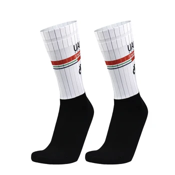 Seamless Cycling Aero Socks 1