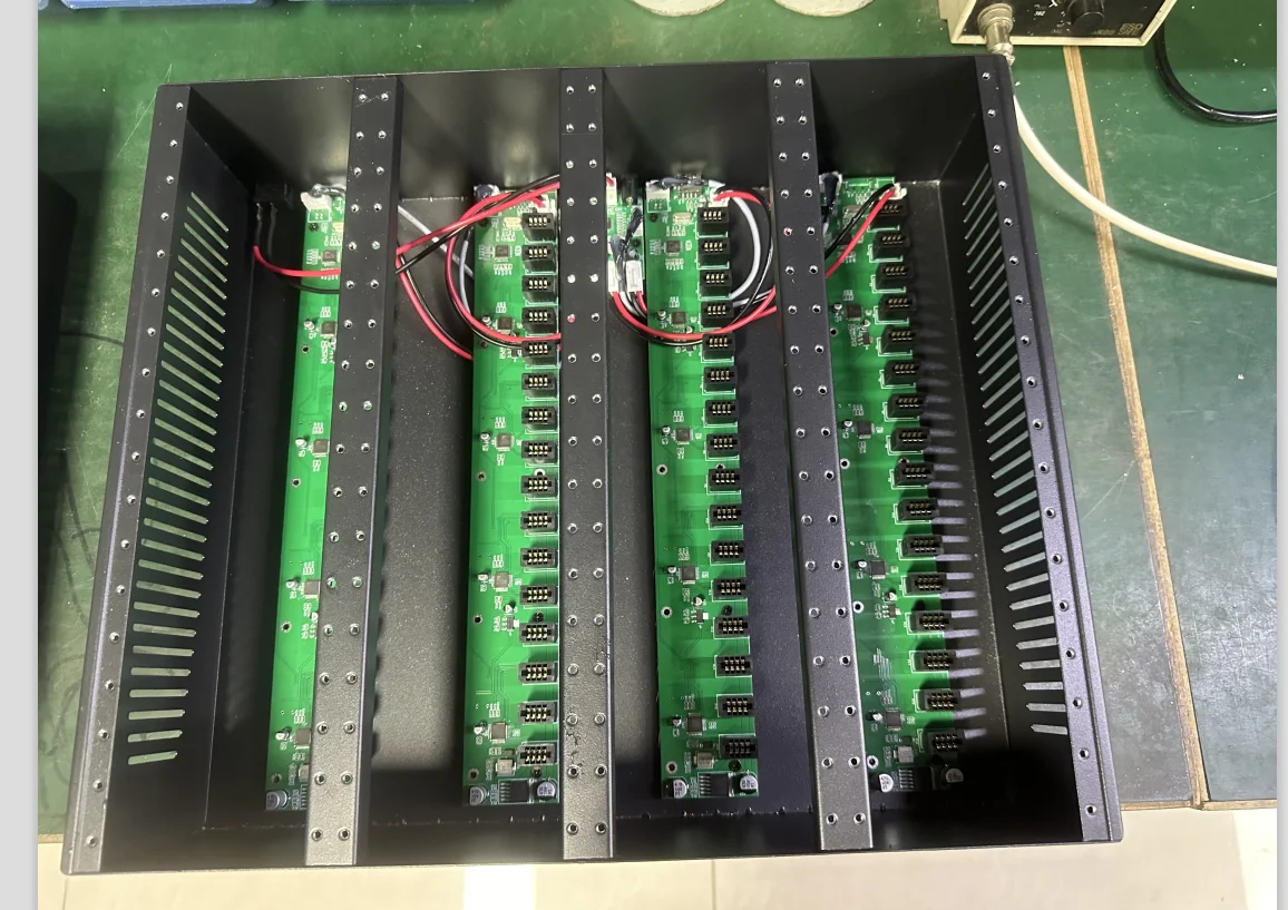 SZGJDI-64-port-GSM-GPRS-3G-modem-base-on-SIM5215-professional-bulk-sms ...