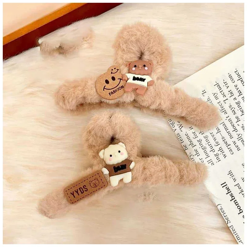 Premium Women's Cute Panda Plush Hair Claw Clip Winter Cartoon Fluffy Accessory for Ponytail Styling Versatile Cute Gift