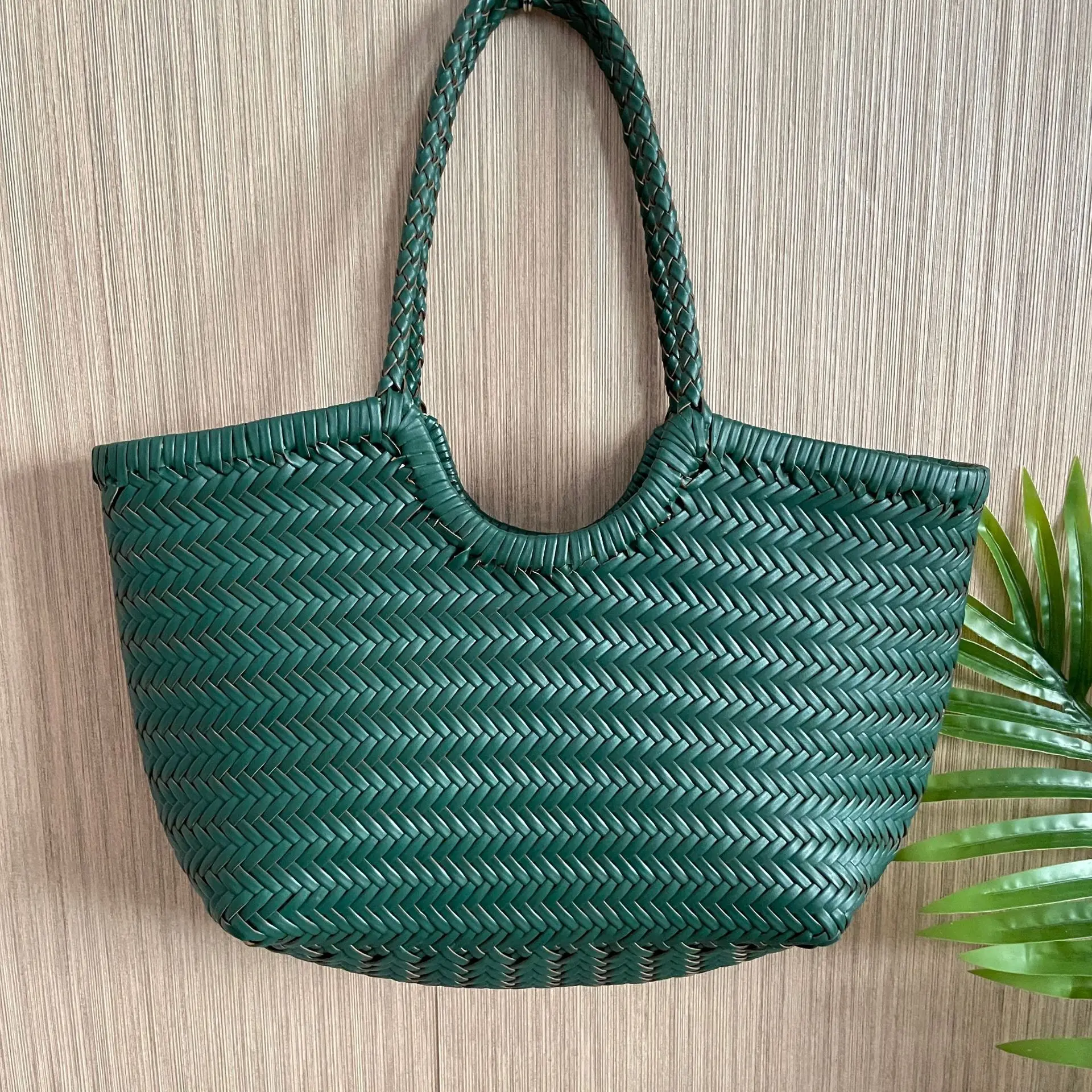 Dragon Diffusion Nantucket Basket Tote In Green Leather