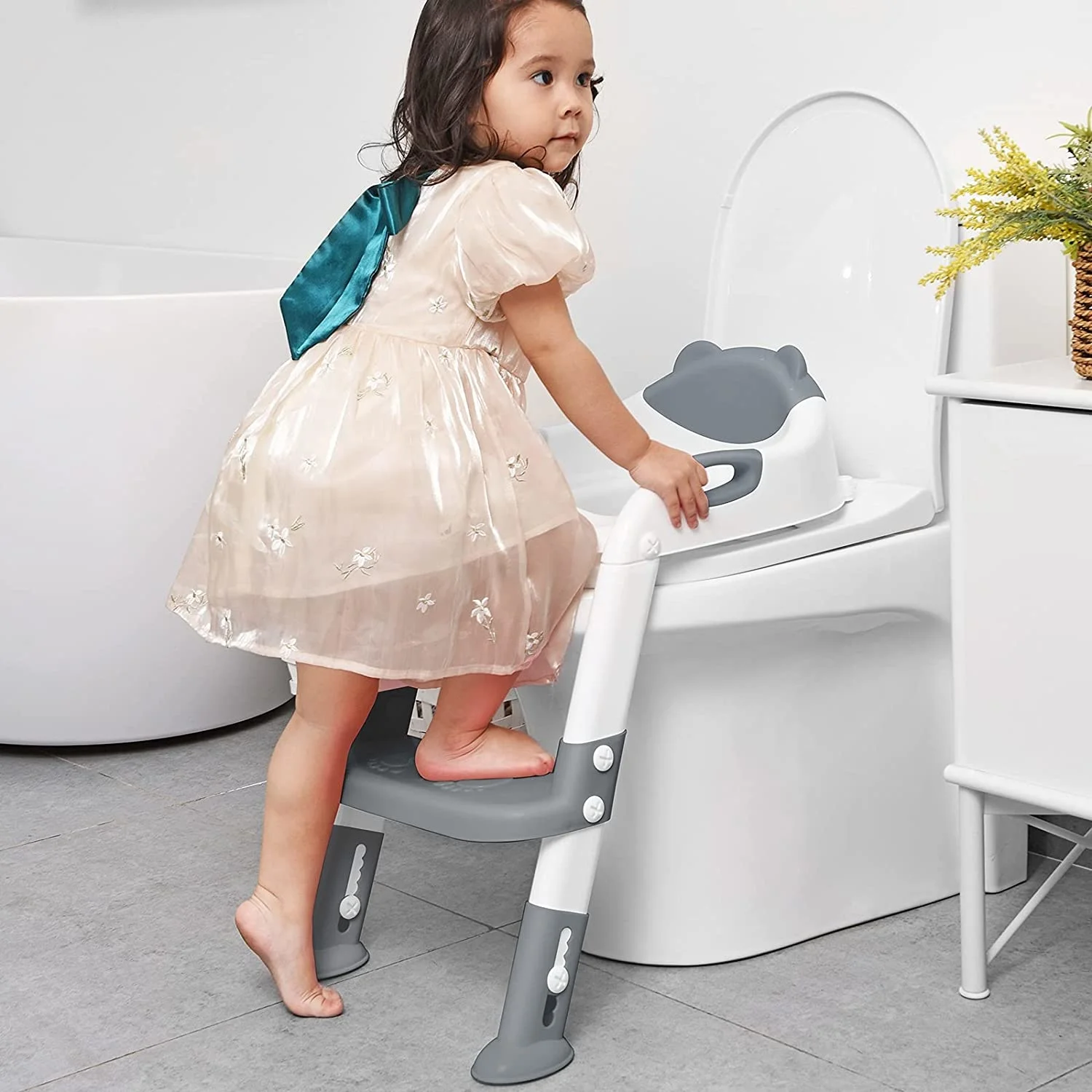 Children's Pot Soft Baby Potty Plastic Road Pot Infant Cute Baby Toilet Seat Boys & Girls Potty Trainer Seat Stool 0-6 Years Old 2