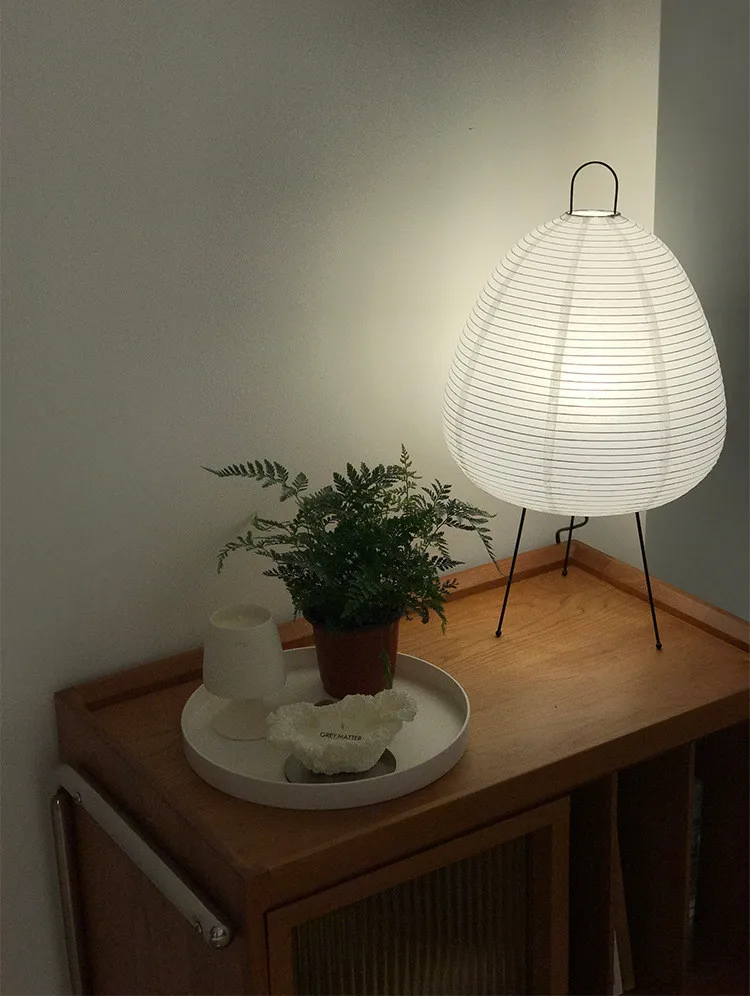 Akari 10a Floor Lamp