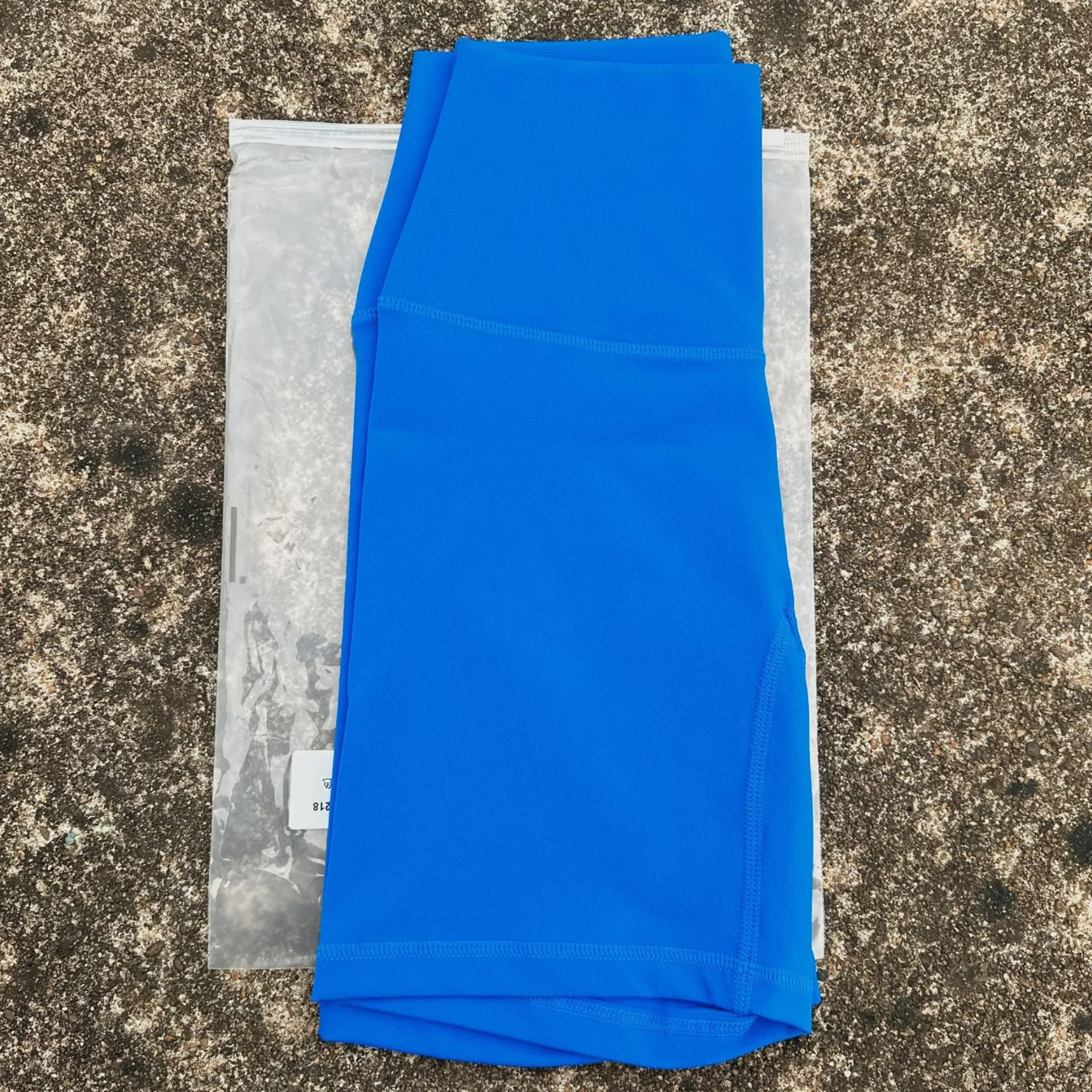 Women's High-Waist Cycling and Fitness Shorts with Built-In Pocket