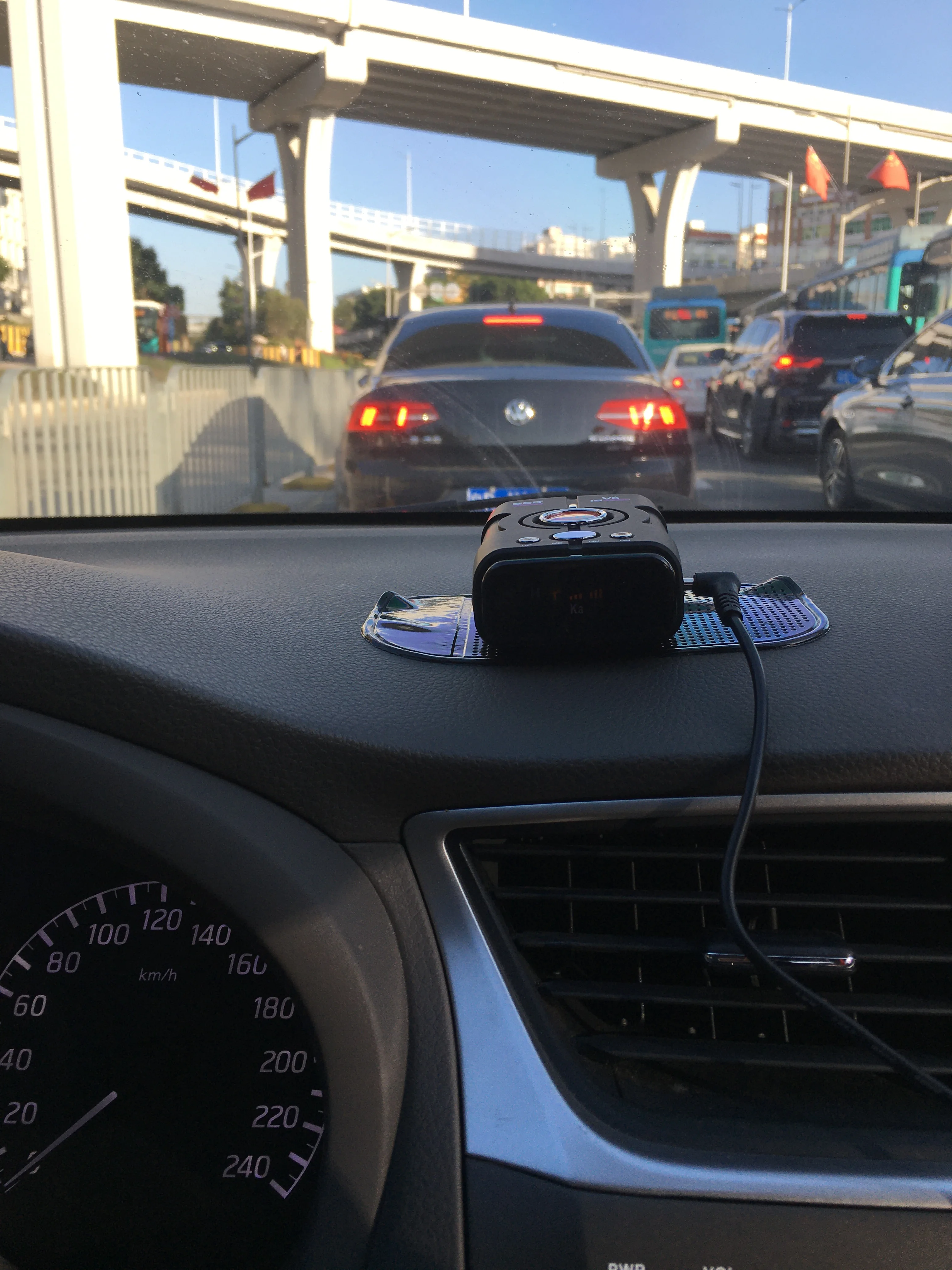 Car Recorder Auto Rada Detector V8-Plush Voice Alert Warning Anti Laser Detector X K Ka Ku Band English or Russian Voice