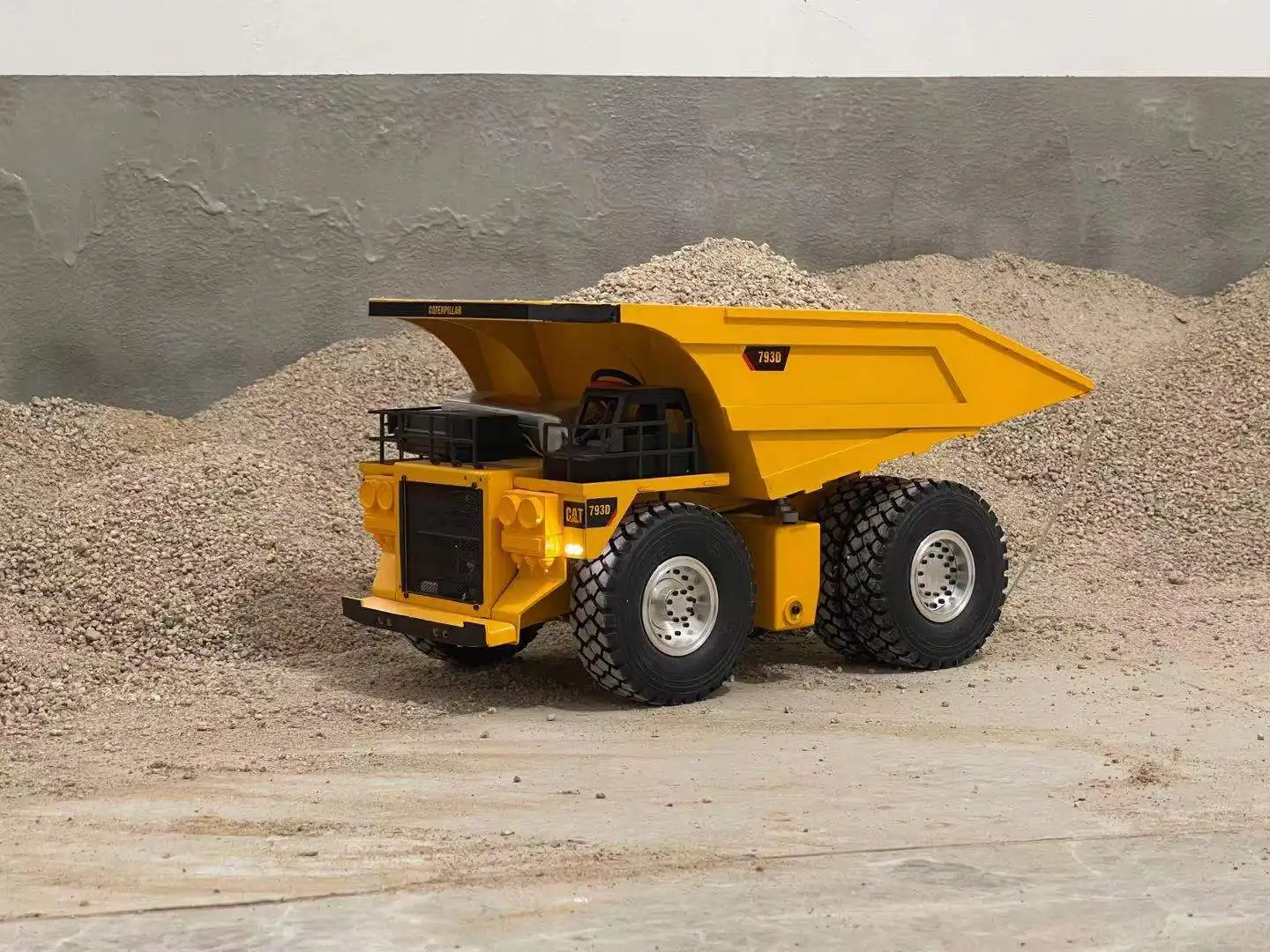 1/14 All Metal Rc Hydraulic Dump Truck Toys,Hydraulic Models/Rc Toys/Rc Car/Big Gift 2