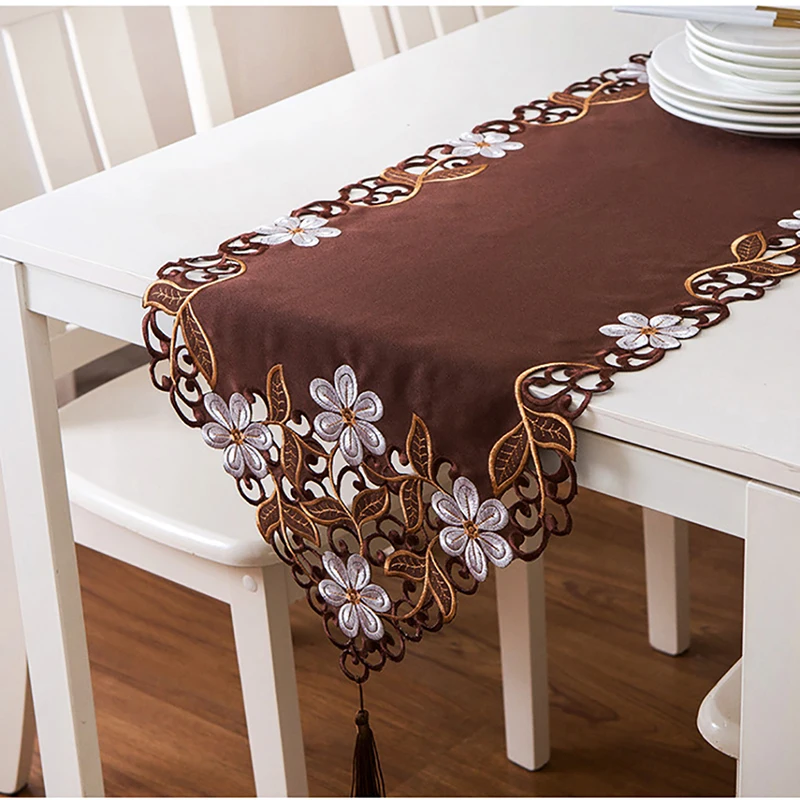 

Pastoral Embroidery Hollow Flower Table Runner Mat Embroidered Floral Cutwork Tablecloth Covers Rectangle Flower Table Runners