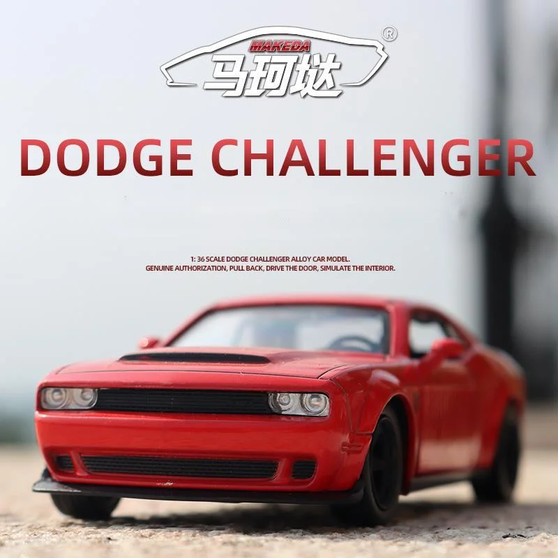 

Модель автомобиля Makeda 1:36 Dodge Challenger, литый под давлением, коллекционная Игрушечная машина