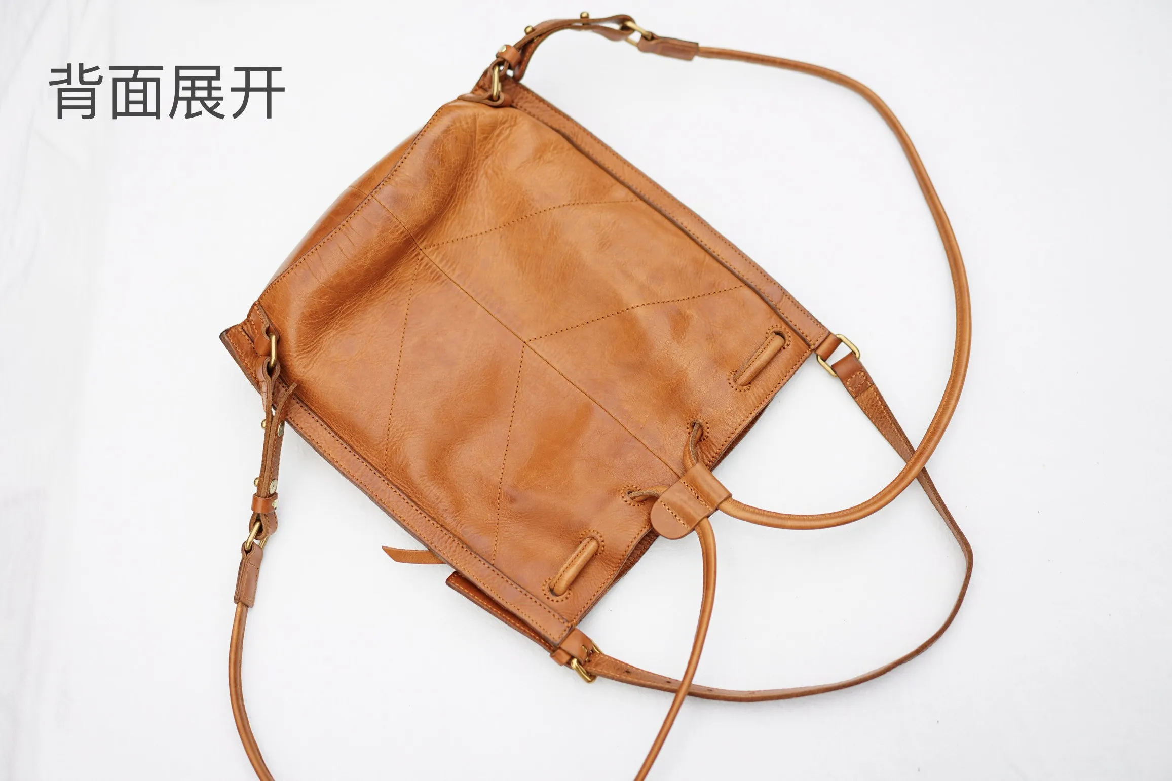 Vintage-Organizer Designer handgefertigte Damenrucksäcke aus echtem Leder Outdoor-Reisen Luxus-Damenrucksack aus echtem Rindsleder – Detail 14