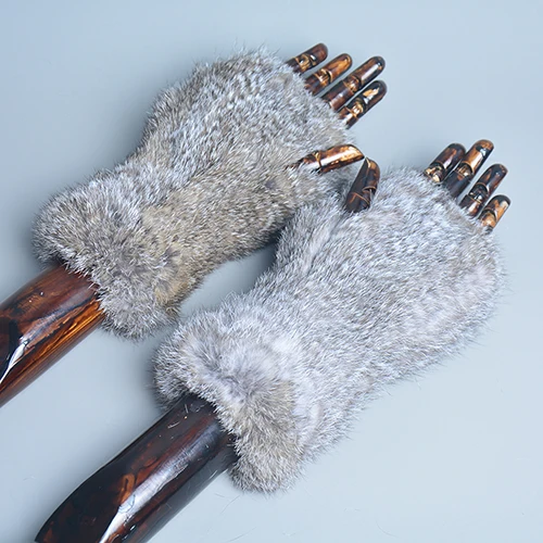 RABBIT FUR GREY