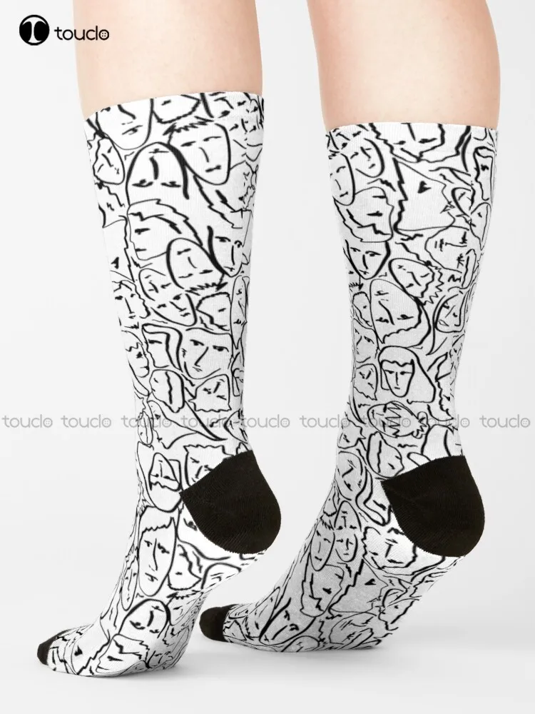 Chiama Me Con Il Tuo Nome Elios Shirt Faces In Black Drawns On White Cmbyn Socks Novità Socks Streetwear 360 ° Digital Print Art