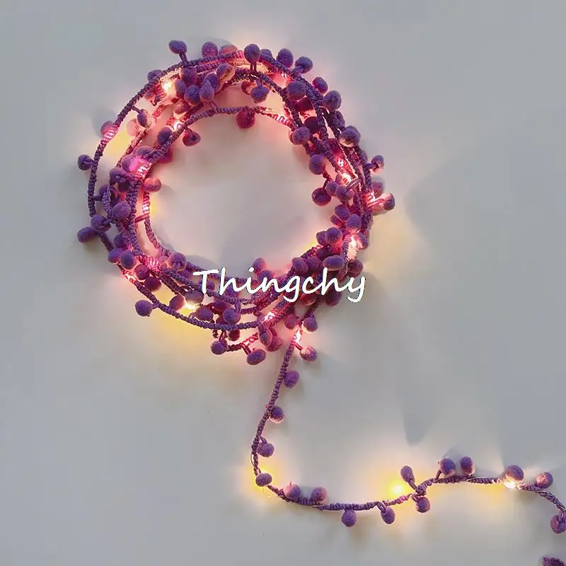 thumbnail image 1 of Guirnalda de luces LED con pompones de colores, cadena de luces con batería de microalambre de cobre para mesa, boda, fiesta, decoración del hogar, 1 of 4