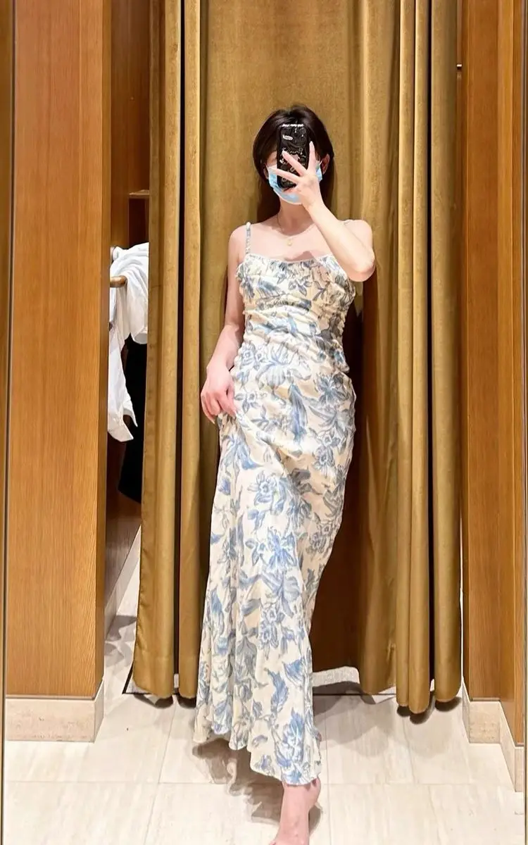 

Women Sleeveless Slim Sling Dress Elegant Sweet Fresh Blue Printed Ladies Square Collar Long Robe Spring 2024 New