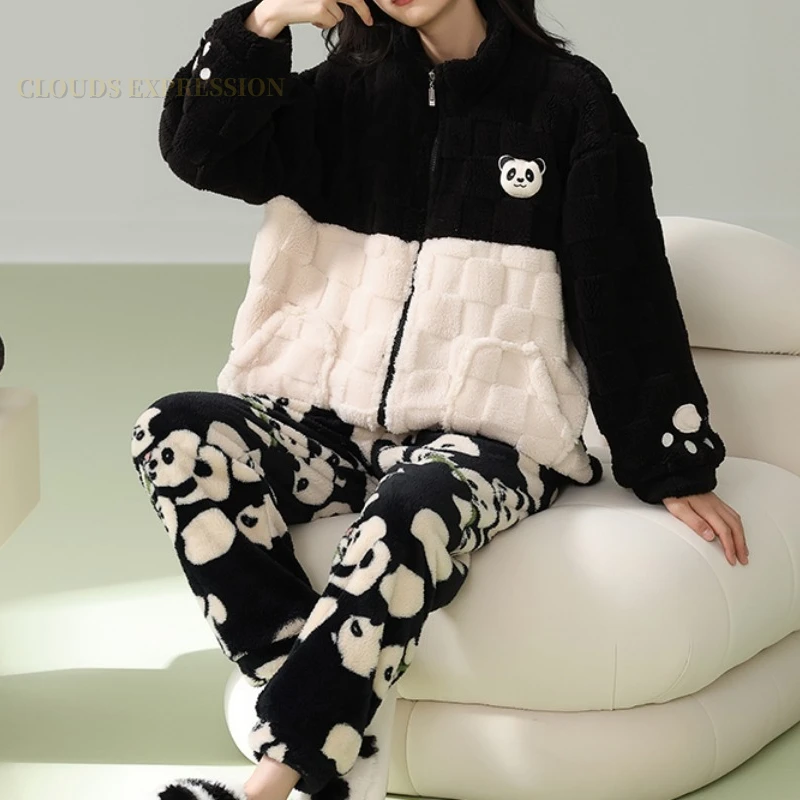 thumbnail image 1 of Conjunto de pijama de franela gruesa para Mujer, ropa de dormir de terciopelo con estampado de Panda y lunares, ropa de casa Kawaii, para invierno, 1 of 5