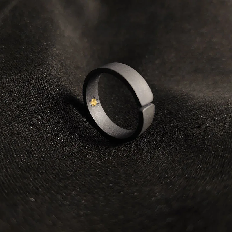 Ring men's fashion ins hip-hop light luxury minority design vintage ring fashion personality couples ring senior hand jewelry