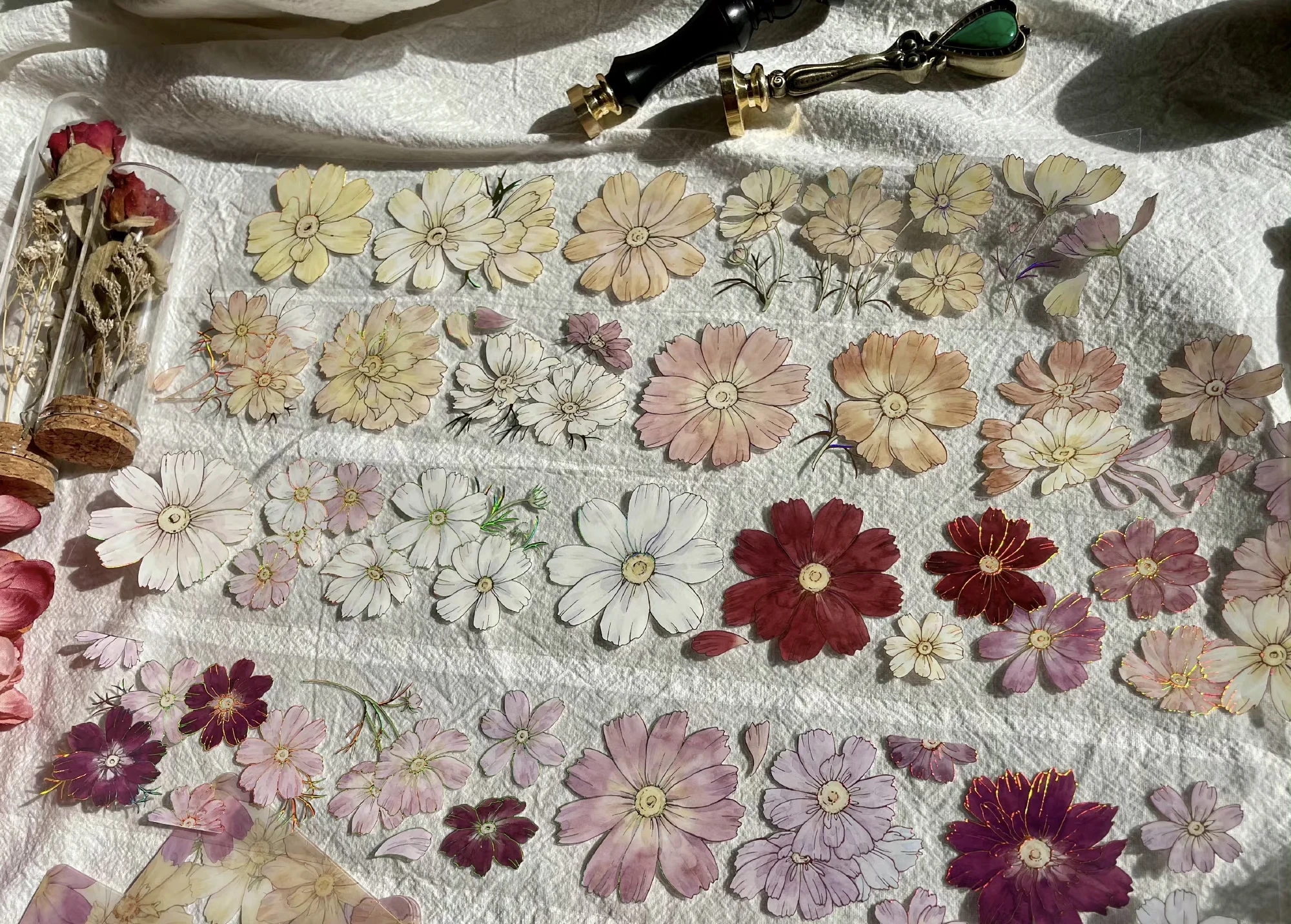 

Винтажный цветочный фон Гербера Серебряный лазер блестящая васи лента для изготовления карт своими руками Скрапбукинг план декоративная наклейка