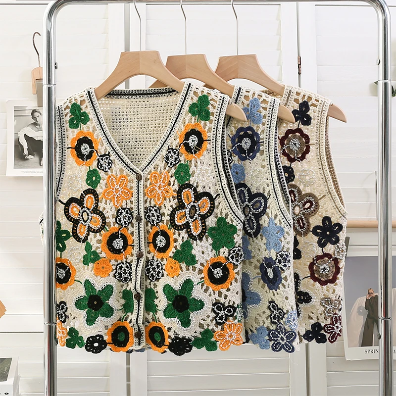 

Boring Honey Bead Embroidery Fashion Women Blouses V-Neck Colored Flowers Women's T-Shirt Single-Breasted Hollow Out Vest Tops