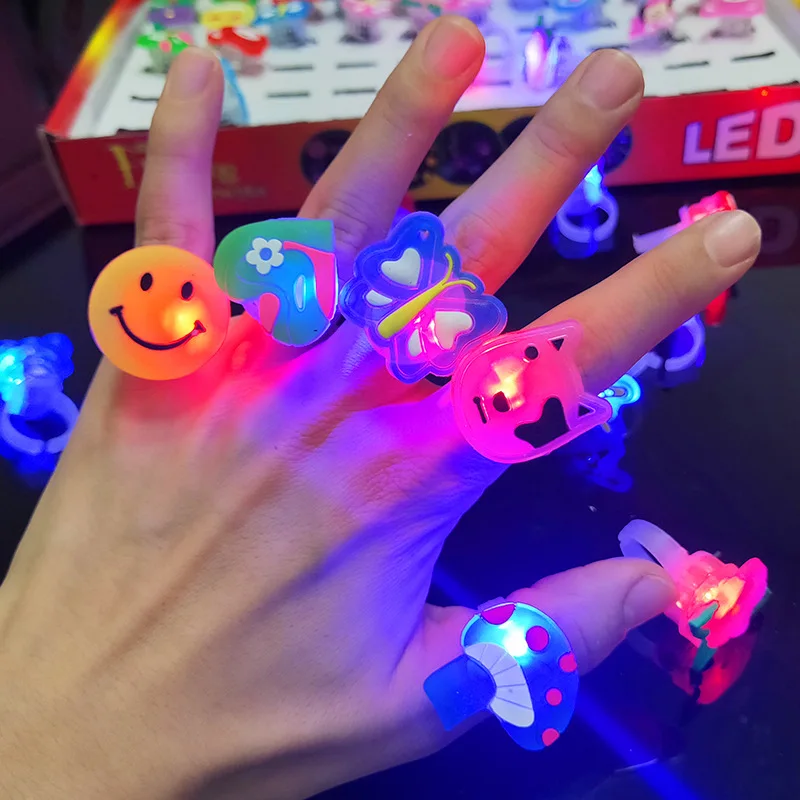 20 Bagues Lumineuses LED Pour Noël - Anneaux Clignotants Colorés Pour Enfants - Idéal Fête, Anniversaire, Cadeau Festif