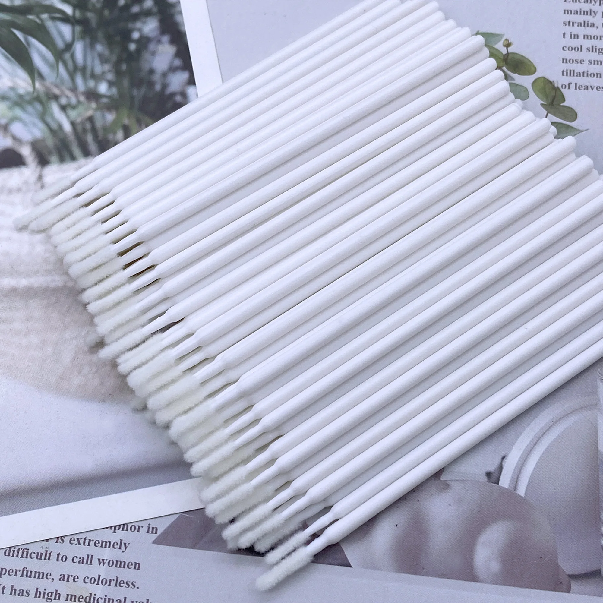 Description Picture 5 of item300/500pcs Micro Brush Disposable Lash Removing Swab Microbrush Mascara Wands Applicator Eyelash Extension Makeup brushes Tools