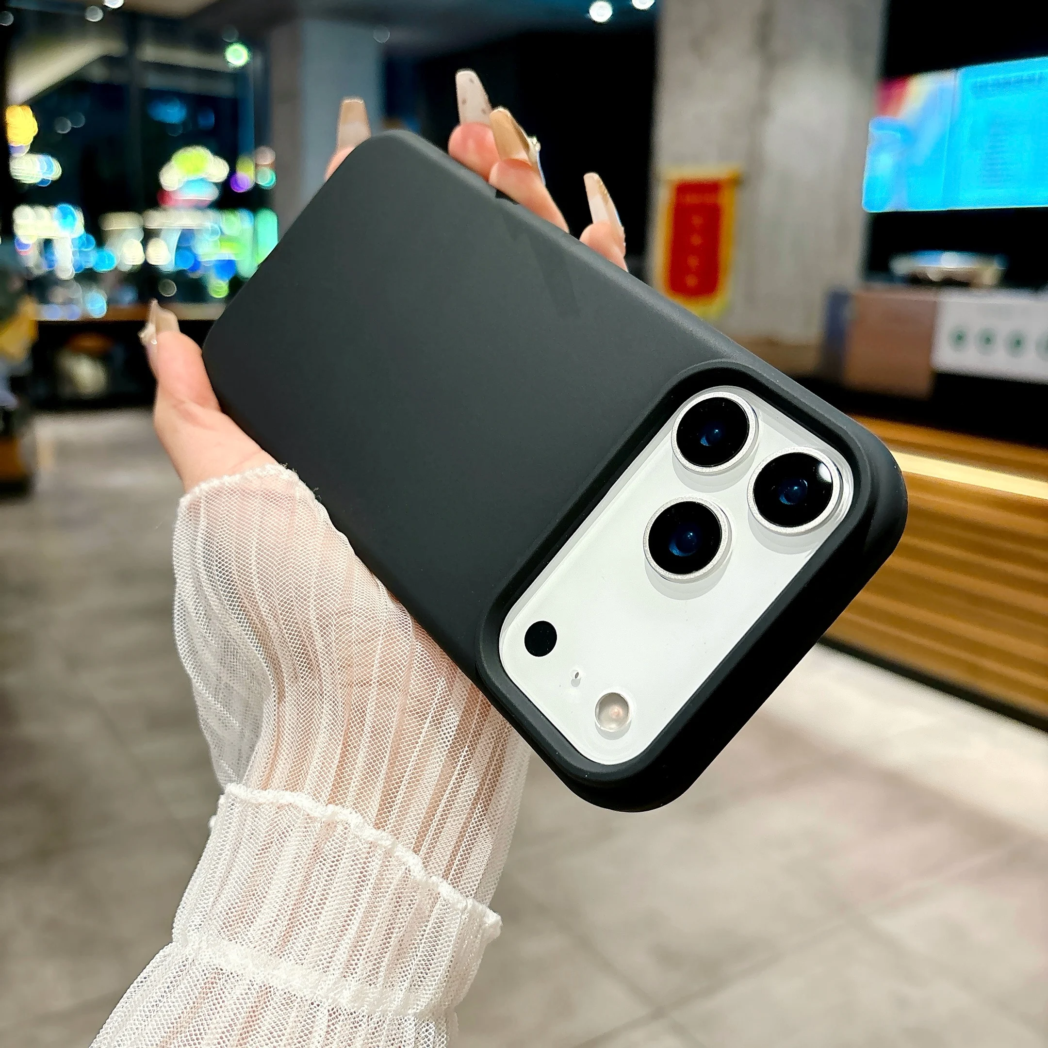 Luxury Liquid Silicone Shockproof Matte Soft Cover with Silicone Button Protection
