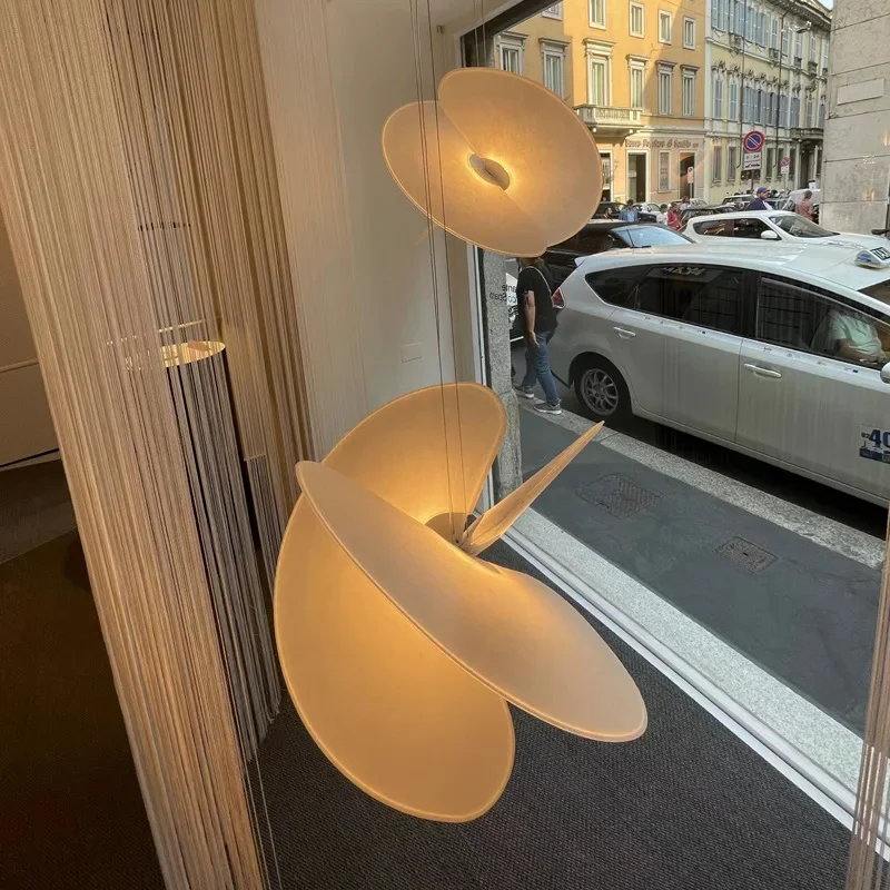 Luceplan Levante lampa wisząca Nordic jedwabny wiszący żyrandol apartament dwupoziomowe schody salon sypialnia designerskie lampy