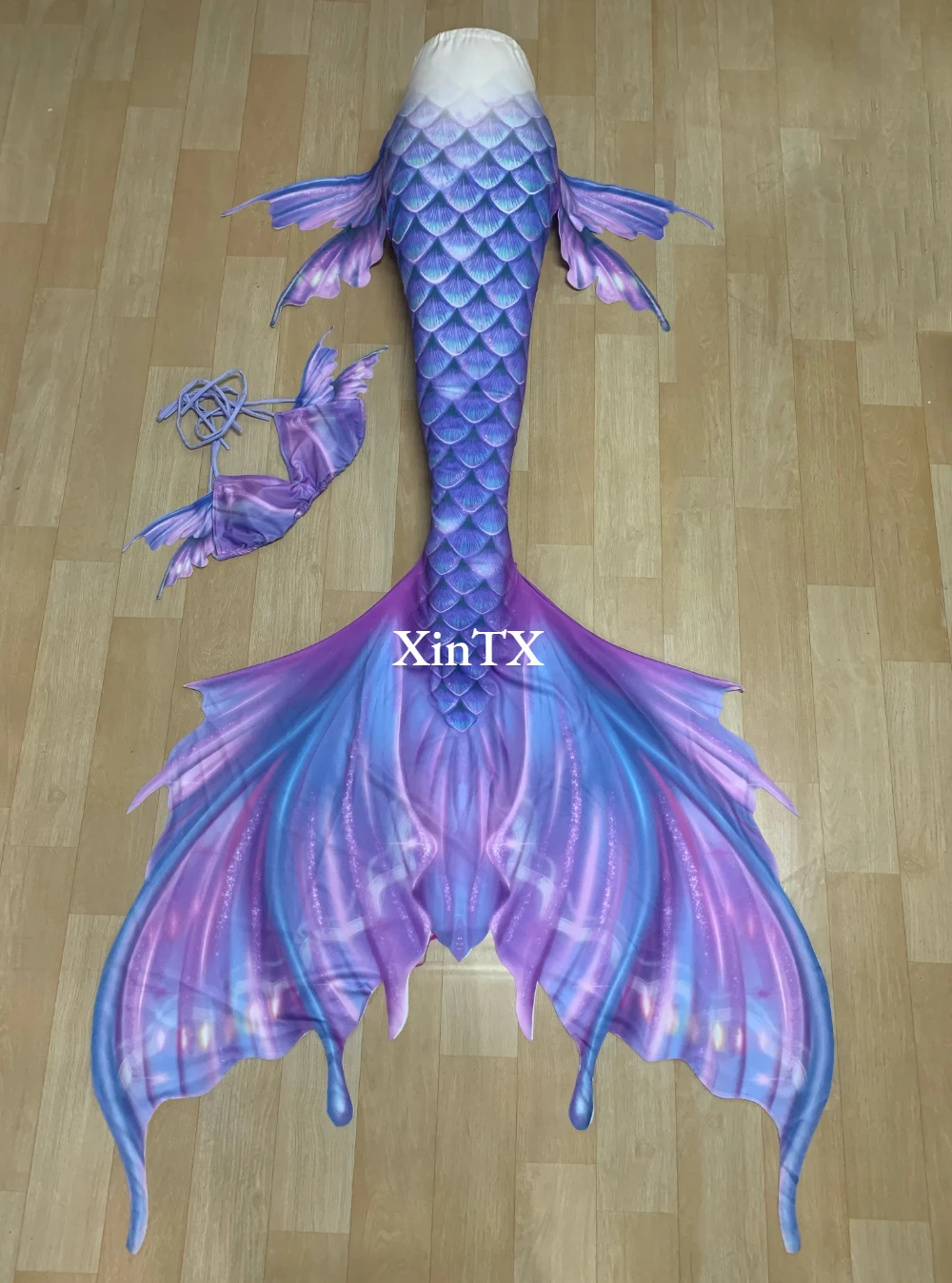Tail and bra