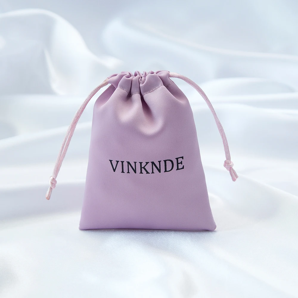 50 Stück personalisierte Seidenbeutel mit Logo und Namen, Satin-Geschenkbeutel für Hochzeiten, Süßigkeiten, Kosmetik, Make-up und Wimpern – Detail 18
