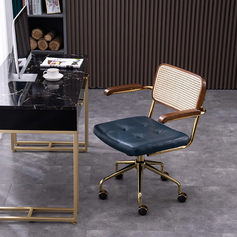 

Salon Vanity Office Chair Mobile Conference Modern Cute Living Room Chair Barber Leather Office Sandalyeler Nordic Furniture
