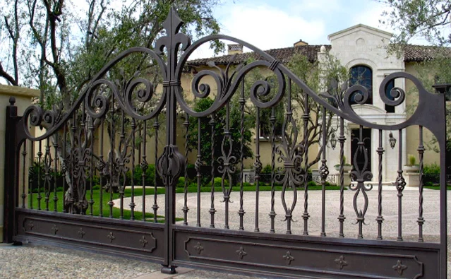 China Professional Iron Gates Wrought Iron Gate Double Door Iron Gates 3