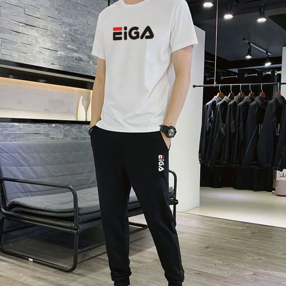 thumbnail image 1 of Conjuntos de camiseta y pantalones, ropa deportiva de corte regular, lisa y estética, para hombre, chándal de alta calidad, ropa de lujo S, 1 of 5