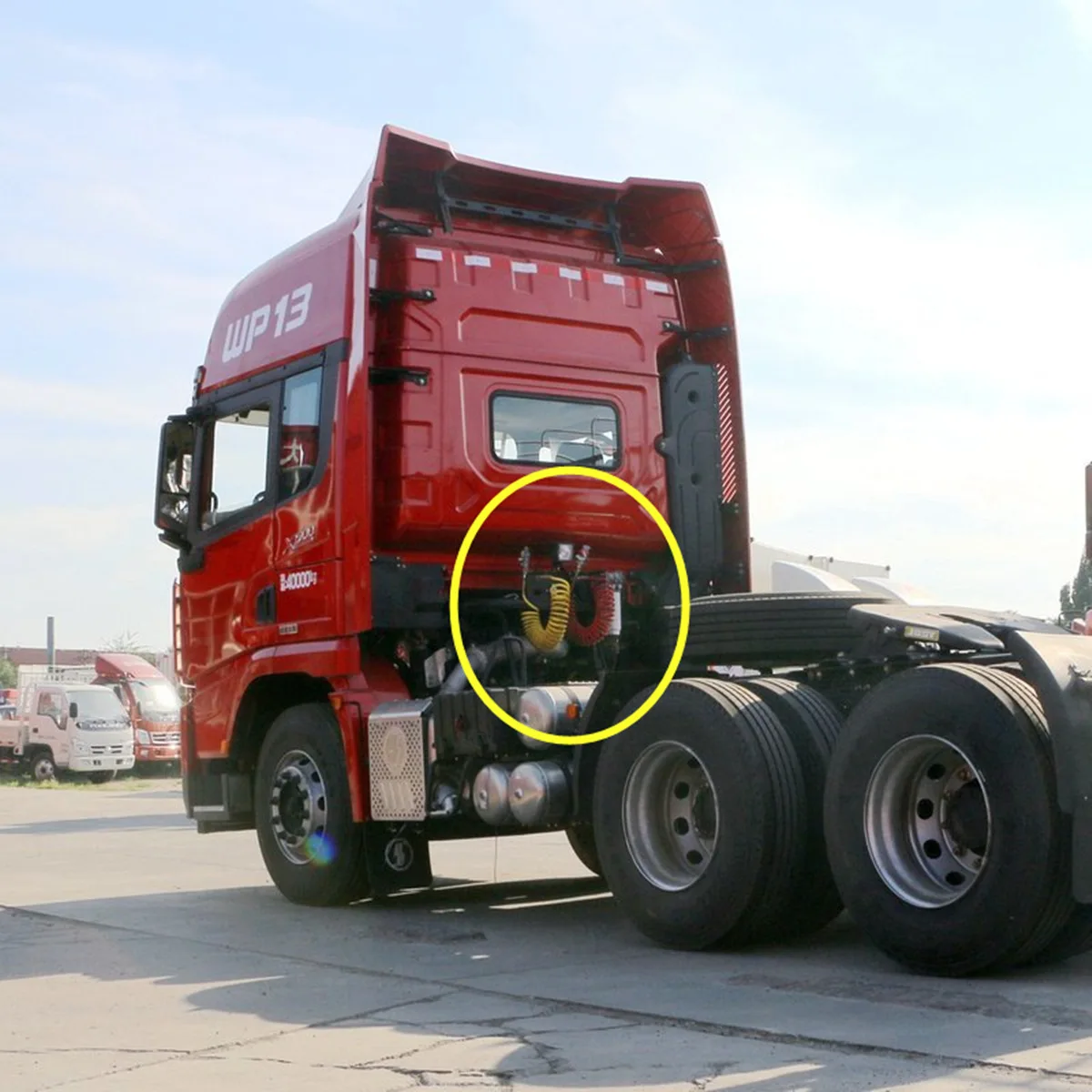 Spiral Tube DZ9100360158 Red DZ9100360159 Yellow For SHACMAN F3000 New M3000 X3000 Tractor Semi-trailer Explosion-proof Brake