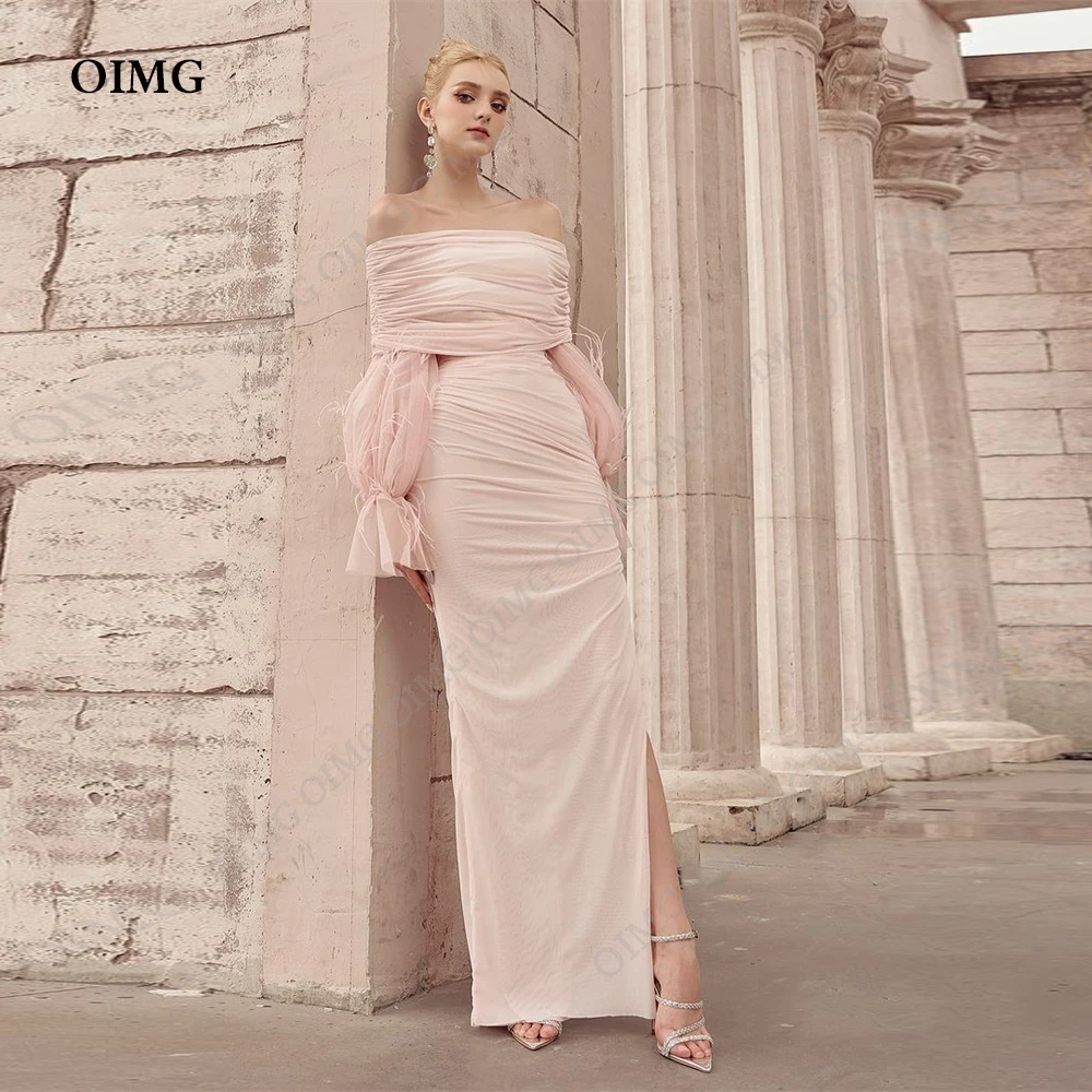 

OIMG Pink Feather Side Slit Prom Dresses Pleats Floor Length Evening Gowns Long Off Shoudler Women Formal Party Dress Gown