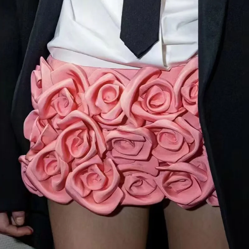 2024 Spring New Fashion Feminine Temperament Safety Shorts Three-Dimensional Rose Decoration Design Pantskirt High Waist Shorts