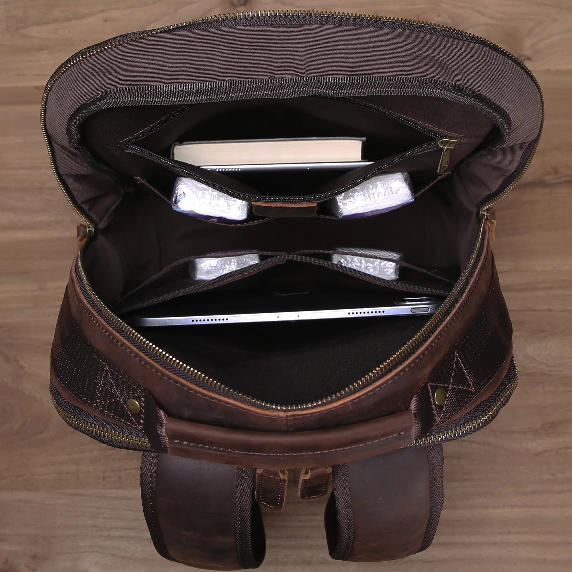 Leather Backpack Men's Backpack Top Layer Cowhide Computer Bag Large Capacity Hiking Bag Retro Travel Bag Fashion Schoolbag 5