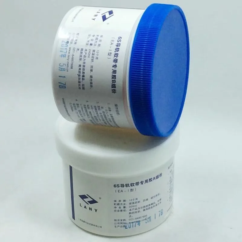 

Two bottles glue for PTFE tape PTFE turcite b glue total 440ml for 0.75-0.9㎡ turcite B