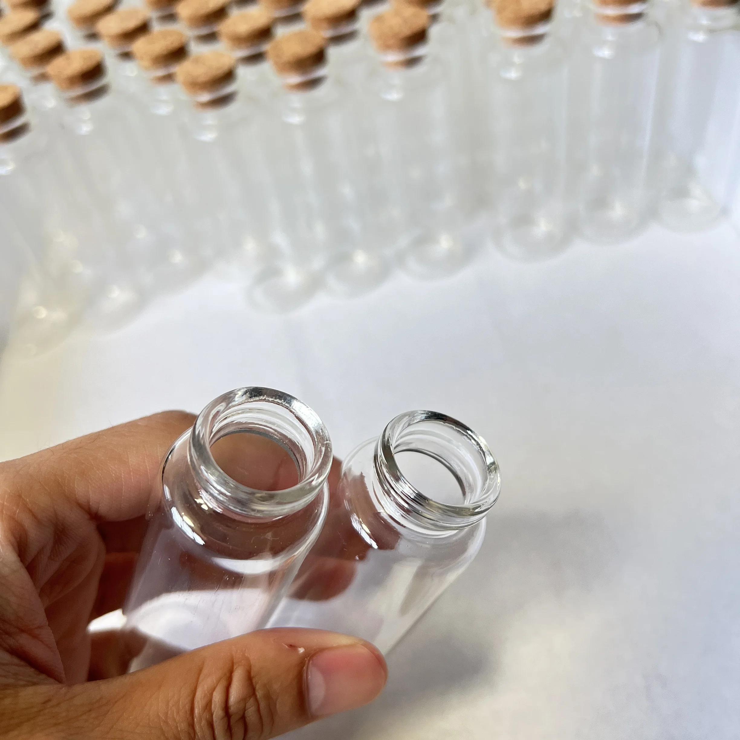 10/24 Pcs 45ml Glass Jars Cork Stopper Tiny Bottles Clear Mini Containers Herb Storage DIY Craft Supplies Memory Jars Room Decor 6