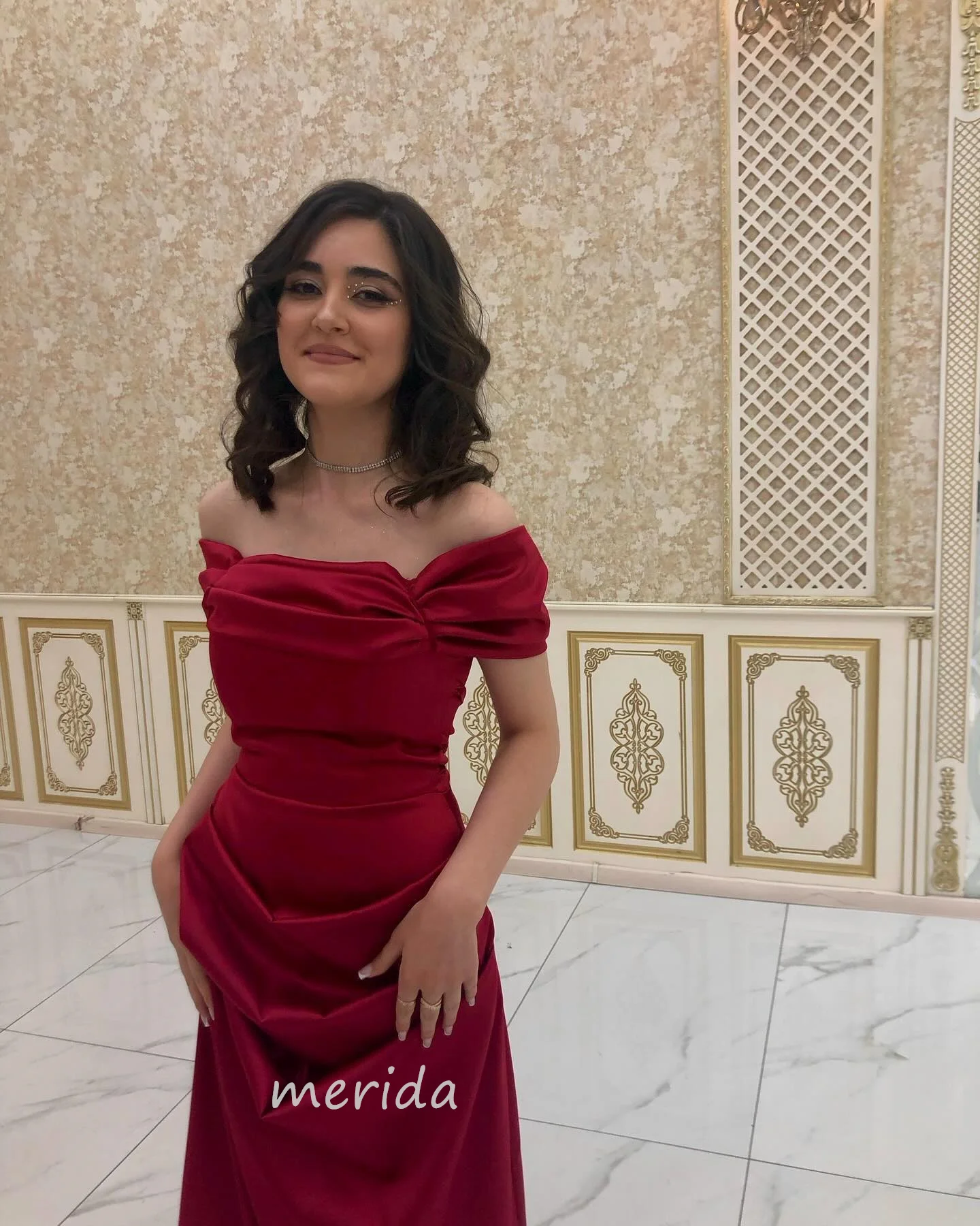 

Simple Red Satin Evening Dresses Off Shoulder Formal Occasion Gown Ruffled Prom Dress Evening Gowns 2024 Ankle Length