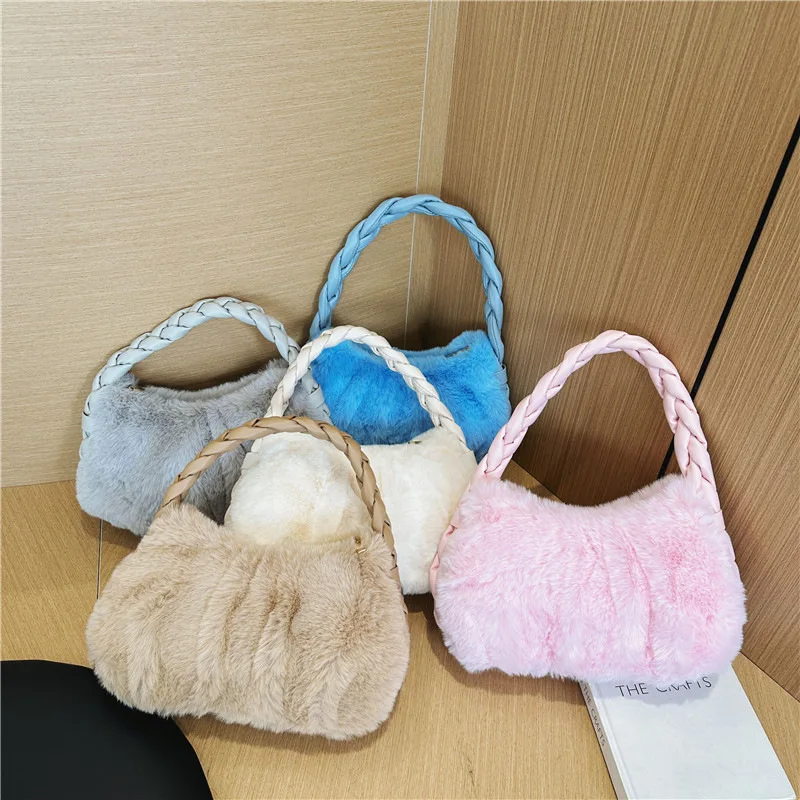 

2023 New Plush Tote Women's Plush Shoulder Bag Twist Braid Underarm Bag