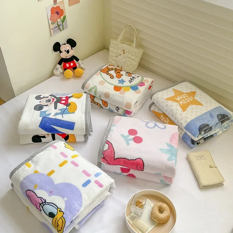 Disney Blankets for Beds Anime Children Thick Milk Velvet Leisure Baby Mickey Mouse Plush Blanket Daisy Nap Textile 2