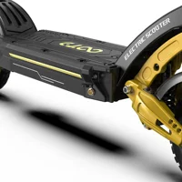 Trottinette électrique OOTD S30 : Moteur double 2400W de puissance de pointe, batterie lithium haute performance 52V23.4AH, compatible avec l'application mobile, pneus tout-terrain de 10 pouces, démarrage par NFC ou par mot de passe, autonomie maximale d'environ 60 km, vitesse maximale : 65 km/h, trottinette électrique pliable. 8