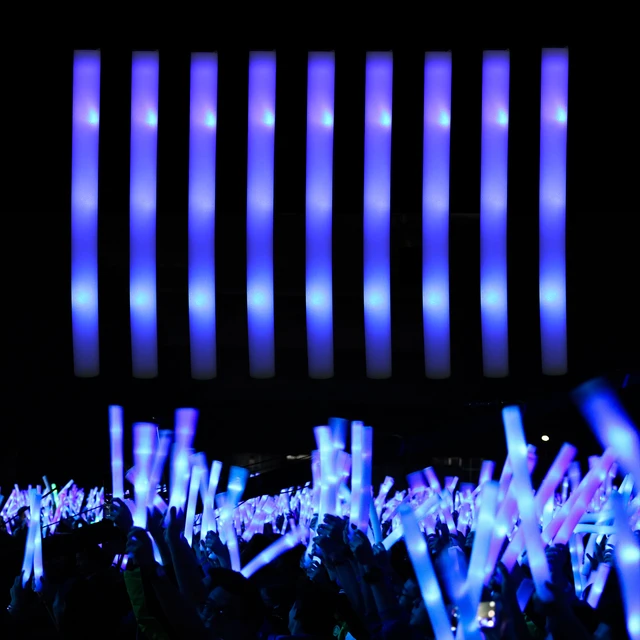 10pcs Wedding Glow Sticks Bulk Colorful LED Foam Stick Glow Sticks Cheer  Tube Glow In The Dark Light For Birthday Party Concert