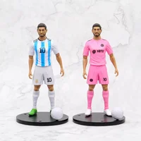 ⁦مجسمات نجوم كرة قدم واقعية مع قاعدة تثبيت للعرض بطول 16 سم | Realistic Football Star Action Figure Collectible Figurine with Base 16cm⁩ - الصورة ⁦2⁩
