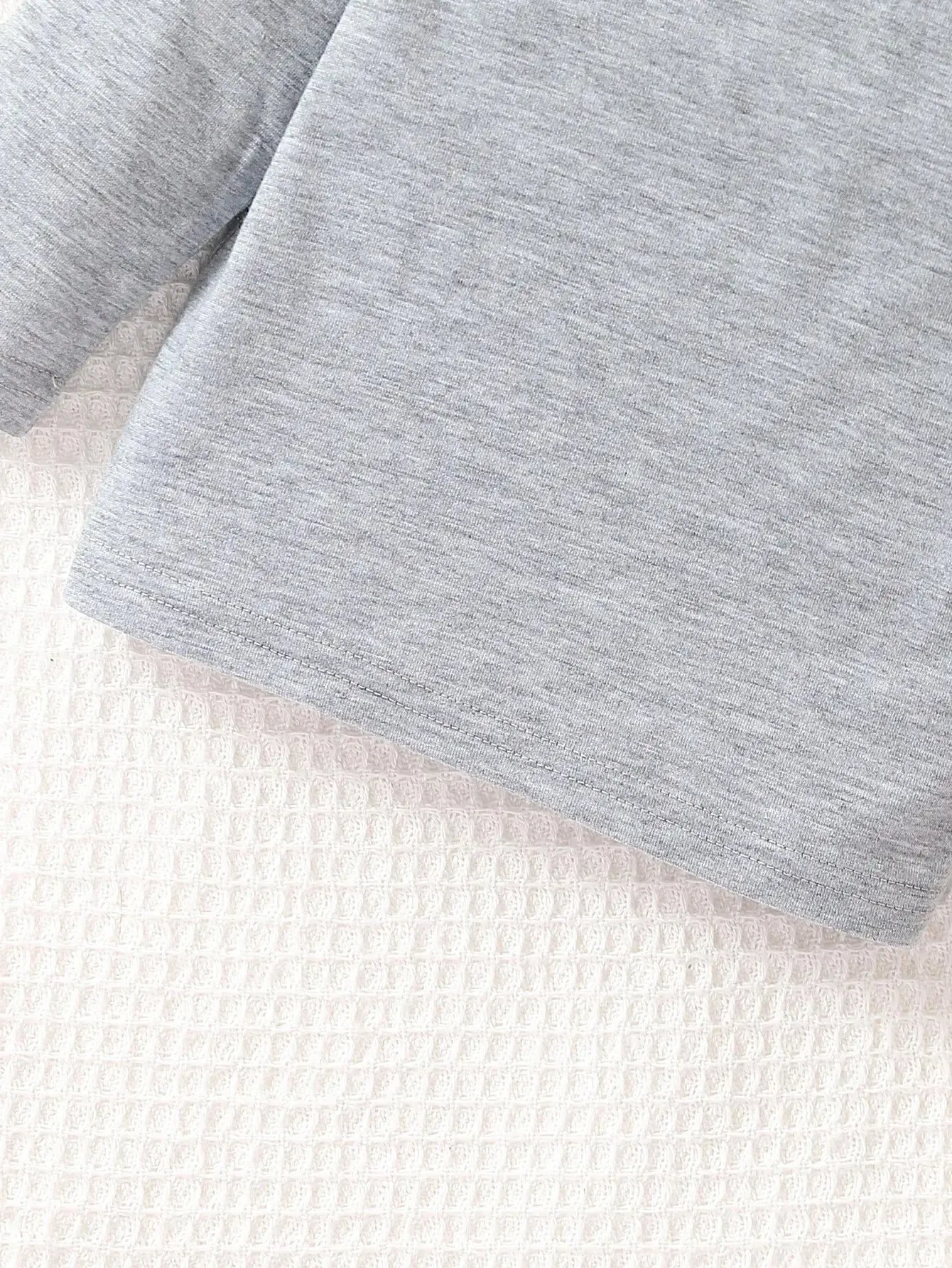 3-piece Autumn/Winter Baby Girls Boys Jumper Set Warm Soft and Comfortable Base T-shirt Casual Solid Color Long Sleeve