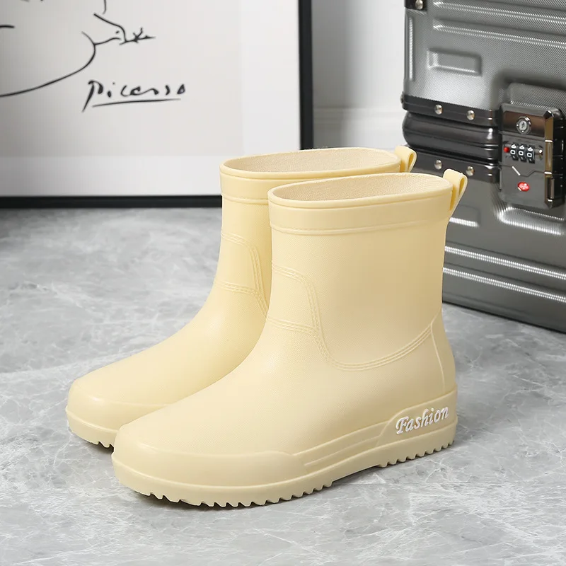 Women's Autumn Winter Rain Boos Short Tube Removable Plush Rain Shoe Wearable Rain Shoe Two Sunny Weather Shoe Pastoral Overshoe